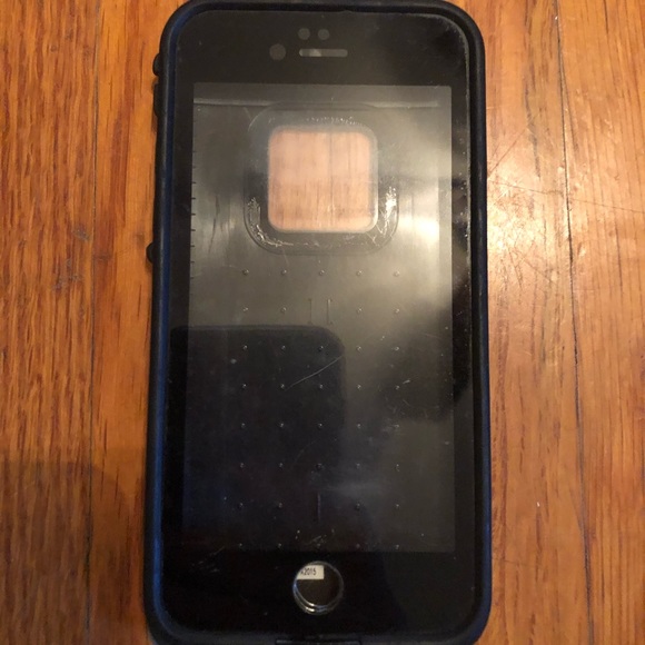 iPhone 6 case - Picture 2 of 2